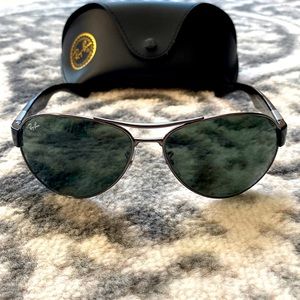 RAY-BAN PILOT SUNGLASSES